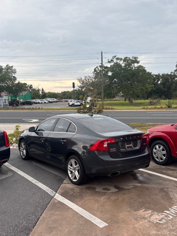 2015 Volvo S60 Image 18