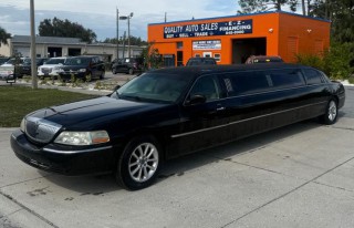 Image for 2005 Lincoln Town Car Executive ID: 7328033