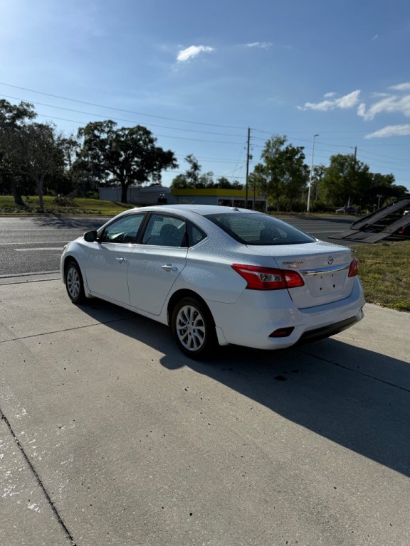 2019 Nissan Sentra Image 3