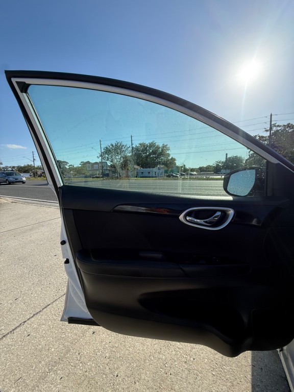 2019 Nissan Sentra Image 8