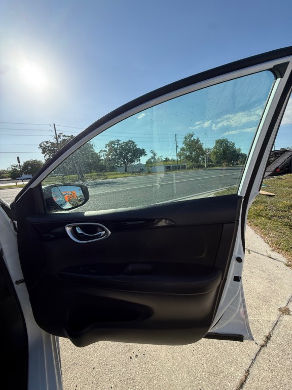 2019 Nissan Sentra Image 12