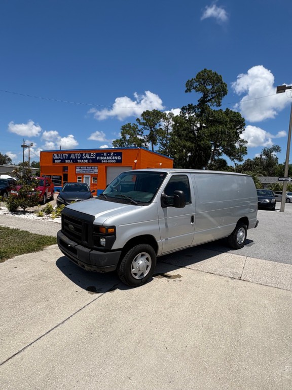 2014 Ford Econoline Image 1