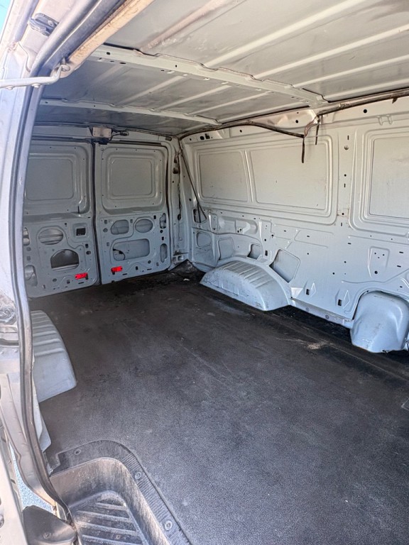 2014 Ford Econoline Image 7