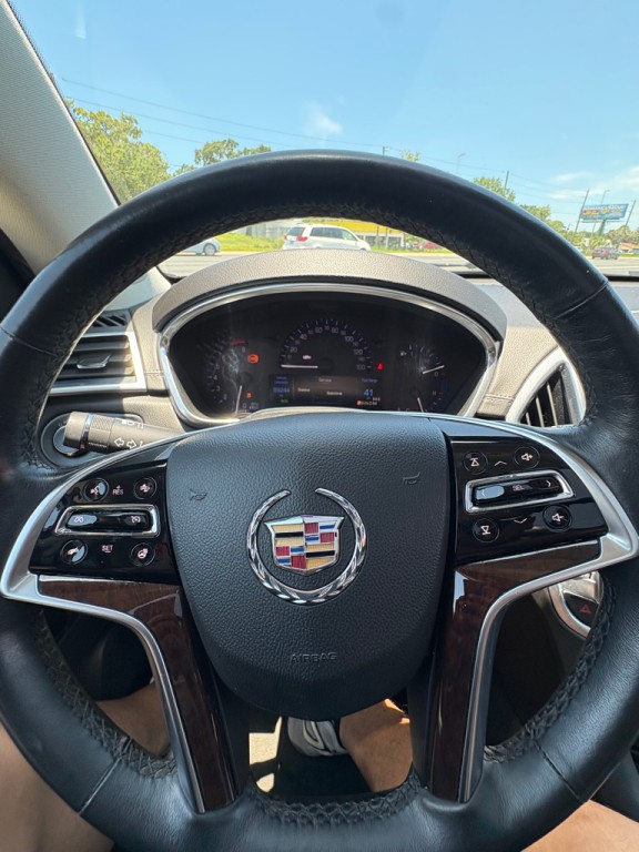 2014 Cadillac SRX Image 16