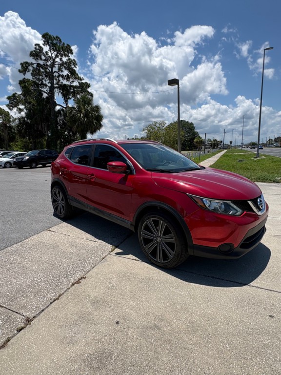 2017 Nissan Rogue Image 3