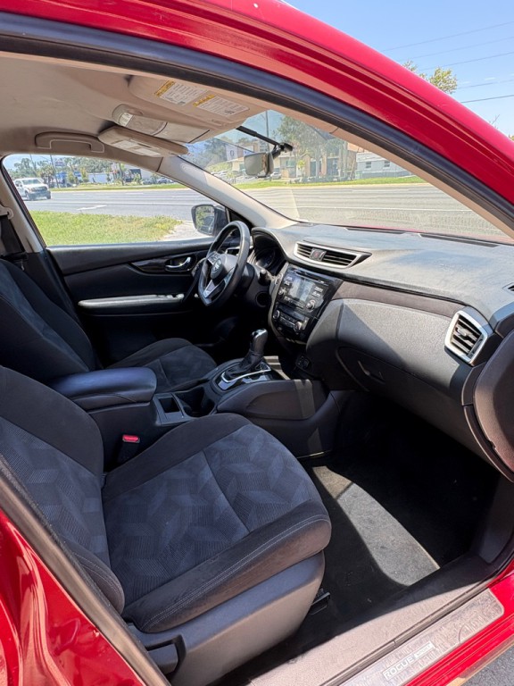 2017 Nissan Rogue Image 6