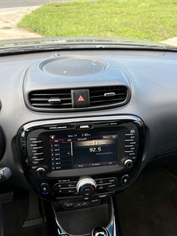 2016 Kia Soul Image 19