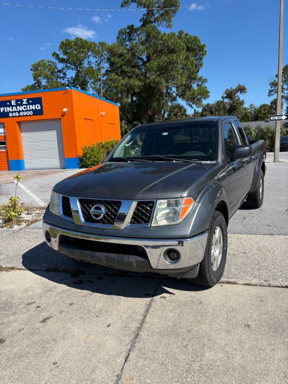 2008 Nissan Frontier Image 2