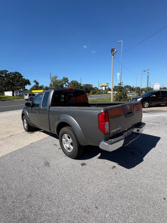 2008 Nissan Frontier Image 9
