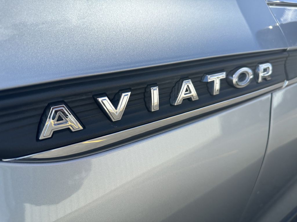 2022 Lincoln Aviator Image 22