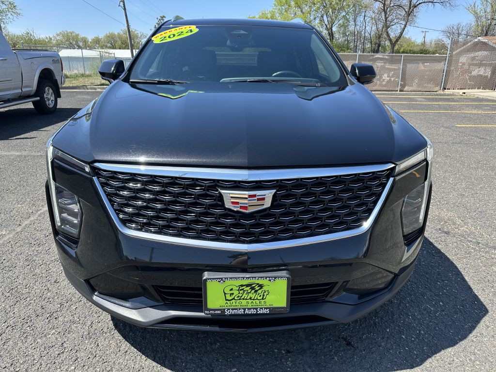 2024 Cadillac XT4 Image 2