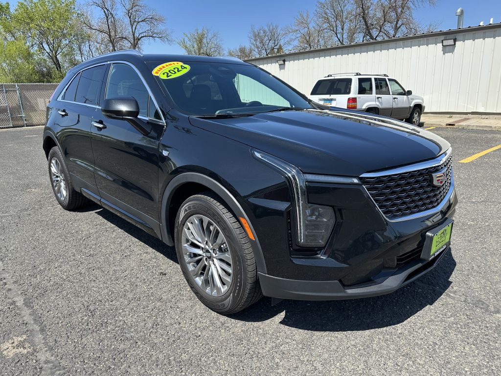 2024 Cadillac XT4 Image 3