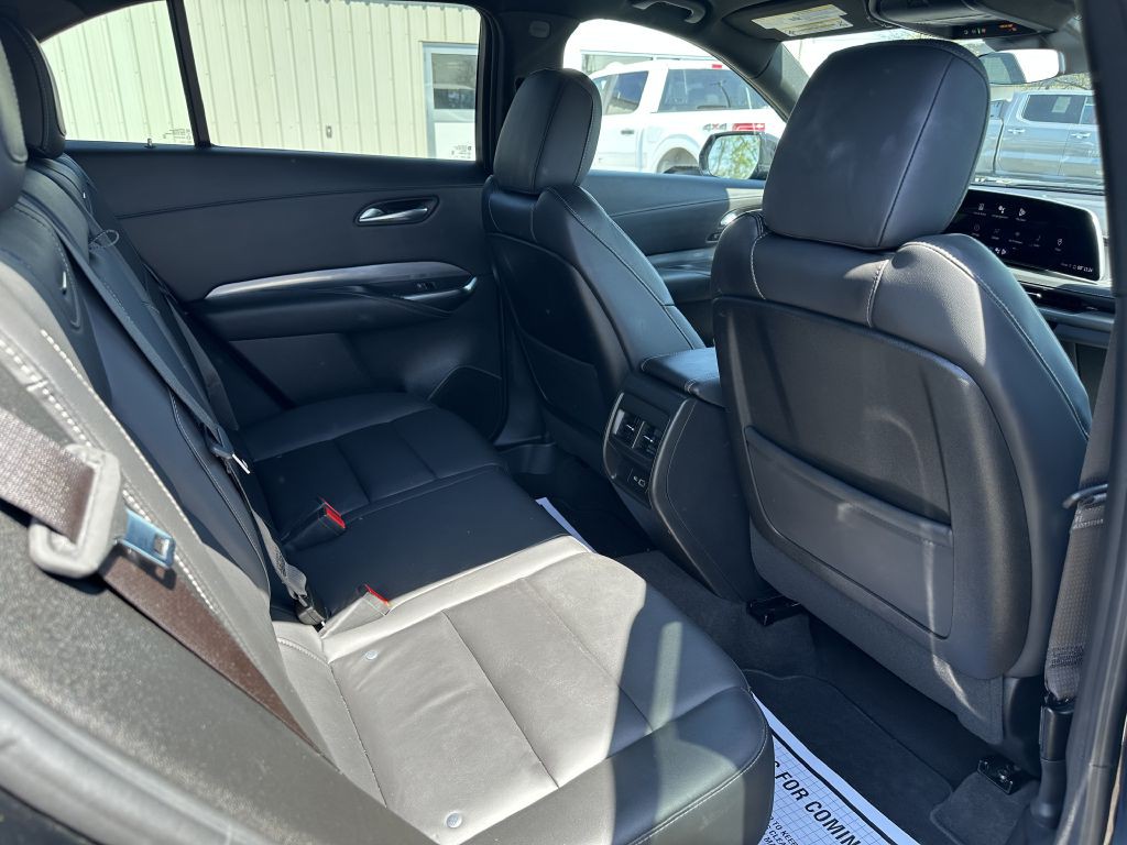 2024 Cadillac XT4 Image 16