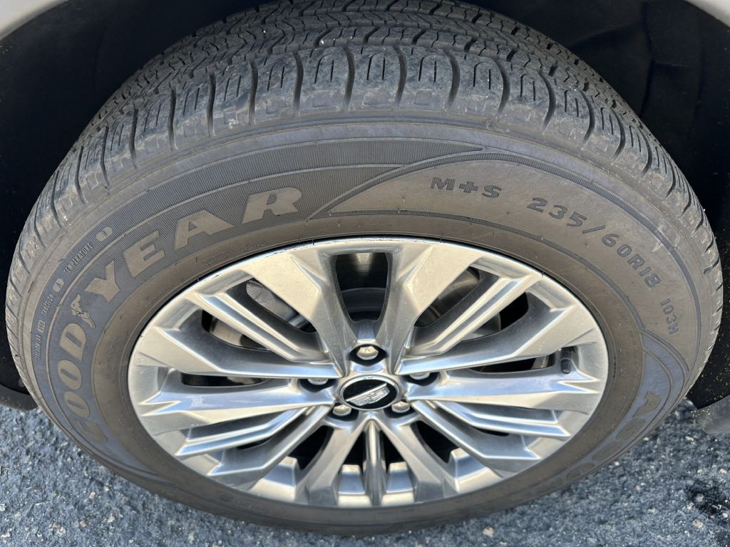2024 Cadillac XT4 Image 18