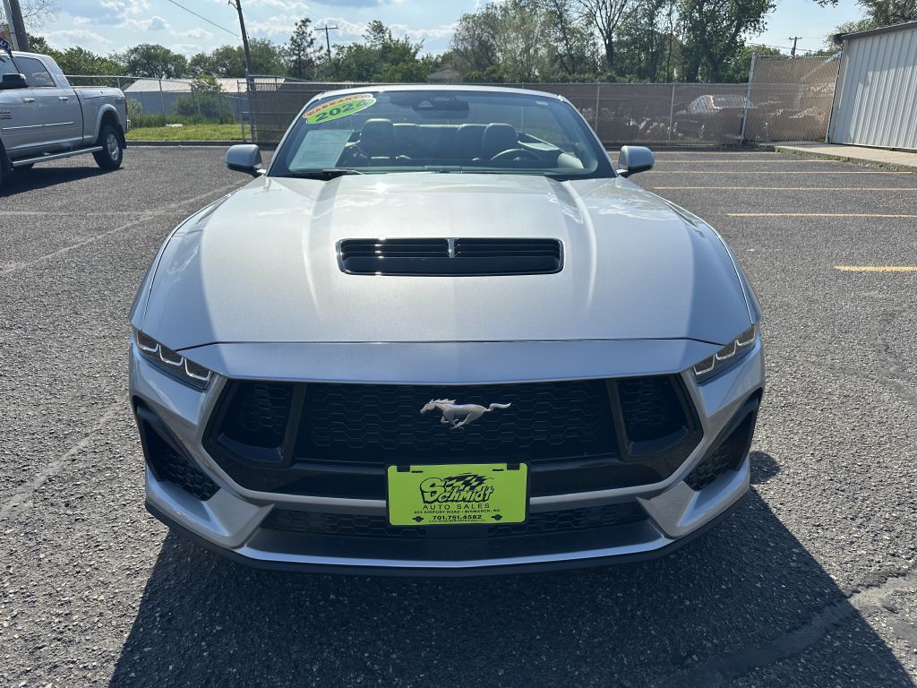 2024 Ford Mustang Image 2