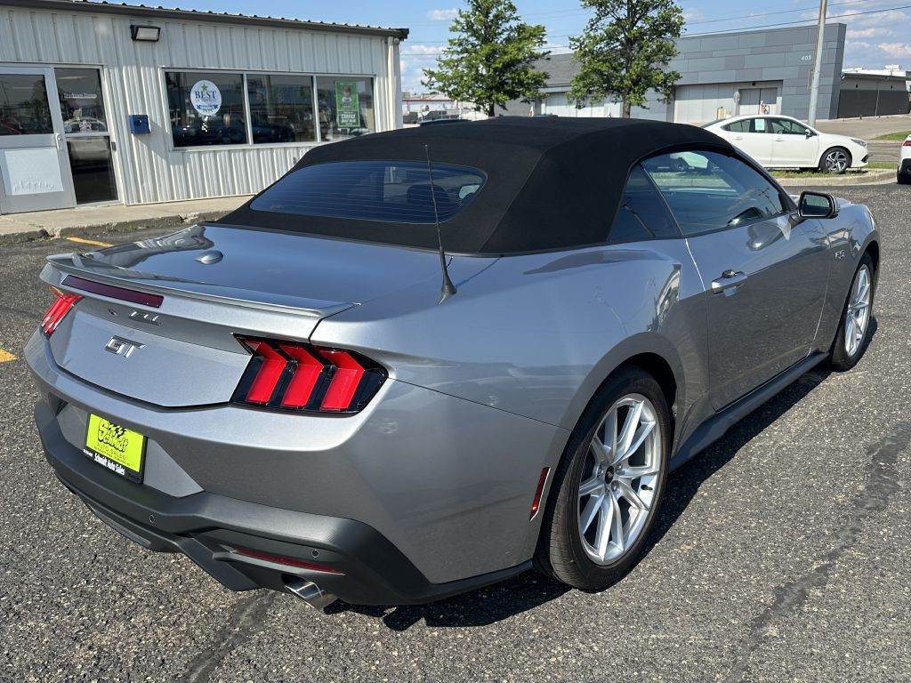 2024 Ford Mustang Image 13