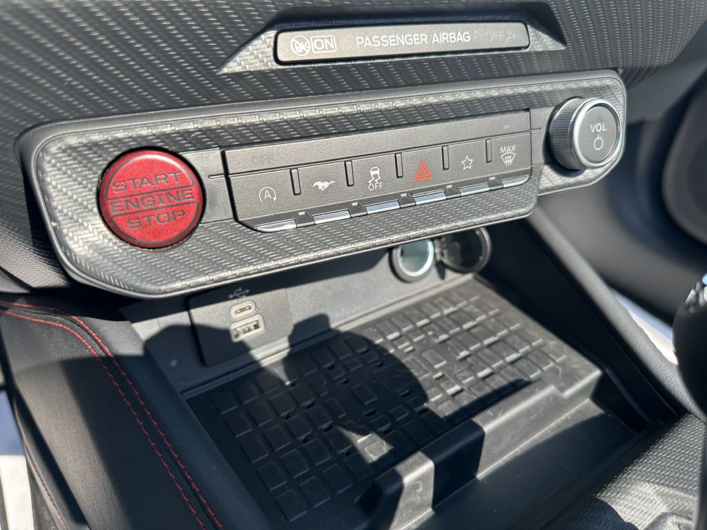 2024 Ford Mustang Image 22