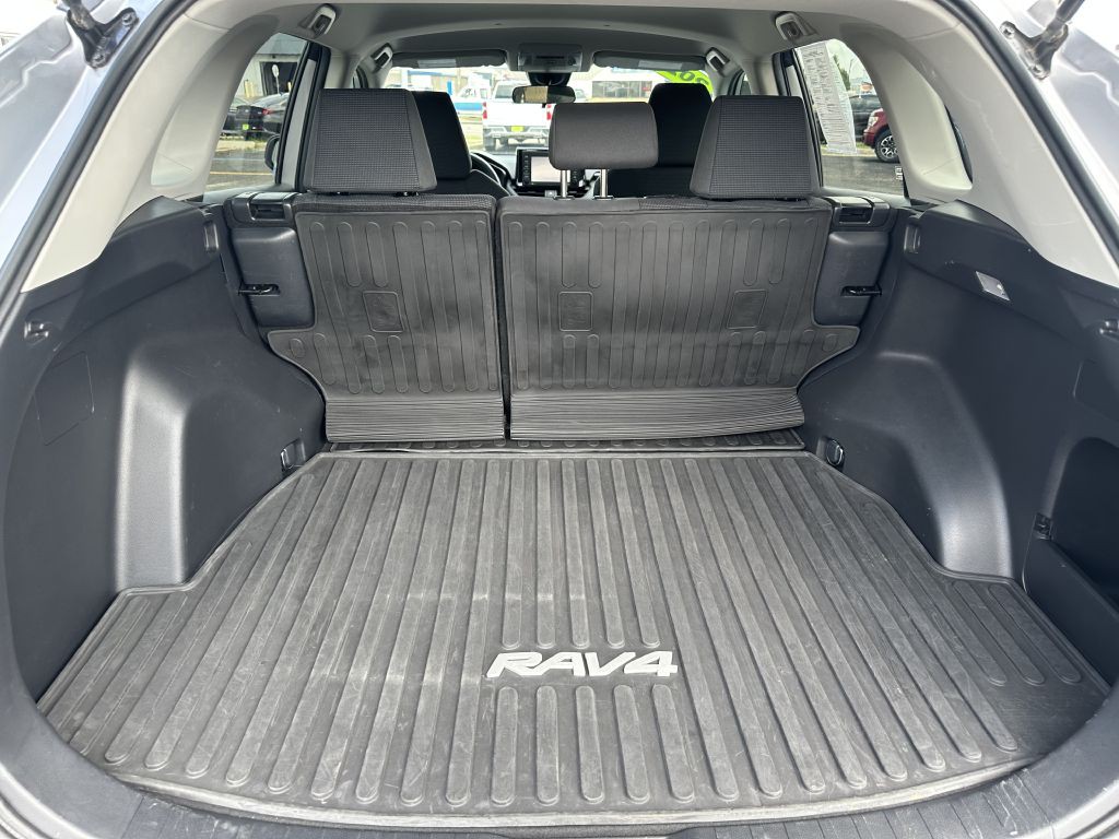 2021 Toyota Rav4 Image 16