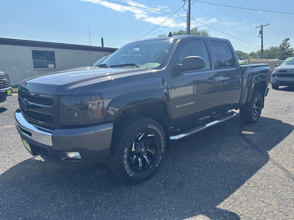 2010 Chevrolet Silverado 1500 Image 1