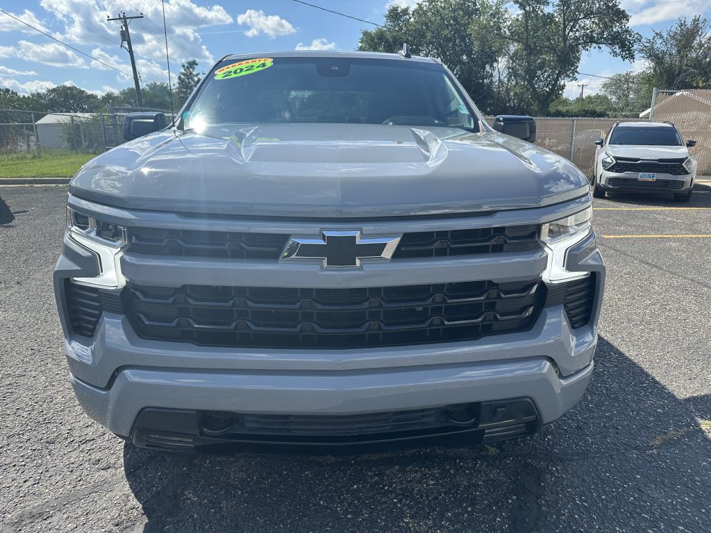 2024 Chevrolet Silverado 1500 Image 2