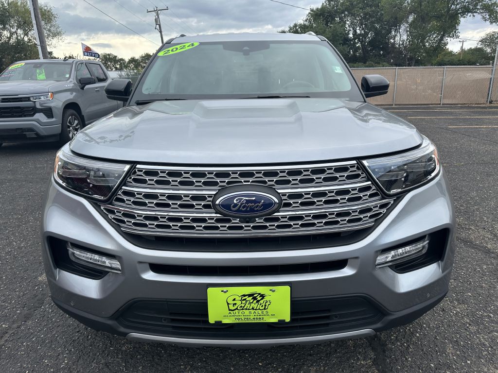 2024 Ford Explorer Image 2