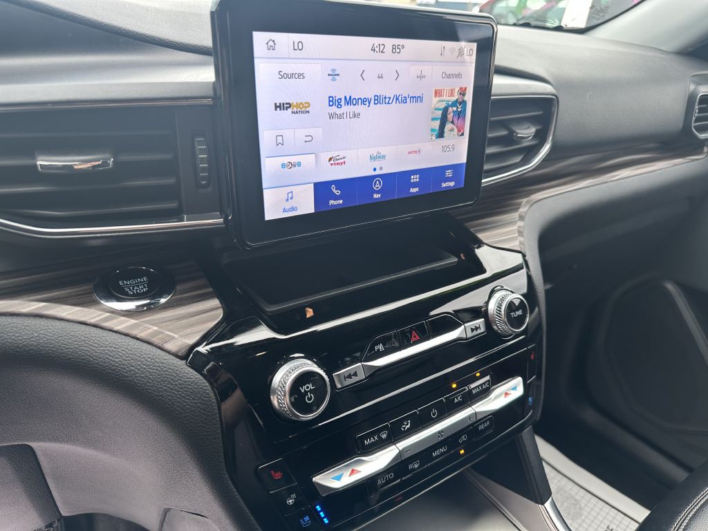 2024 Ford Explorer Image 11