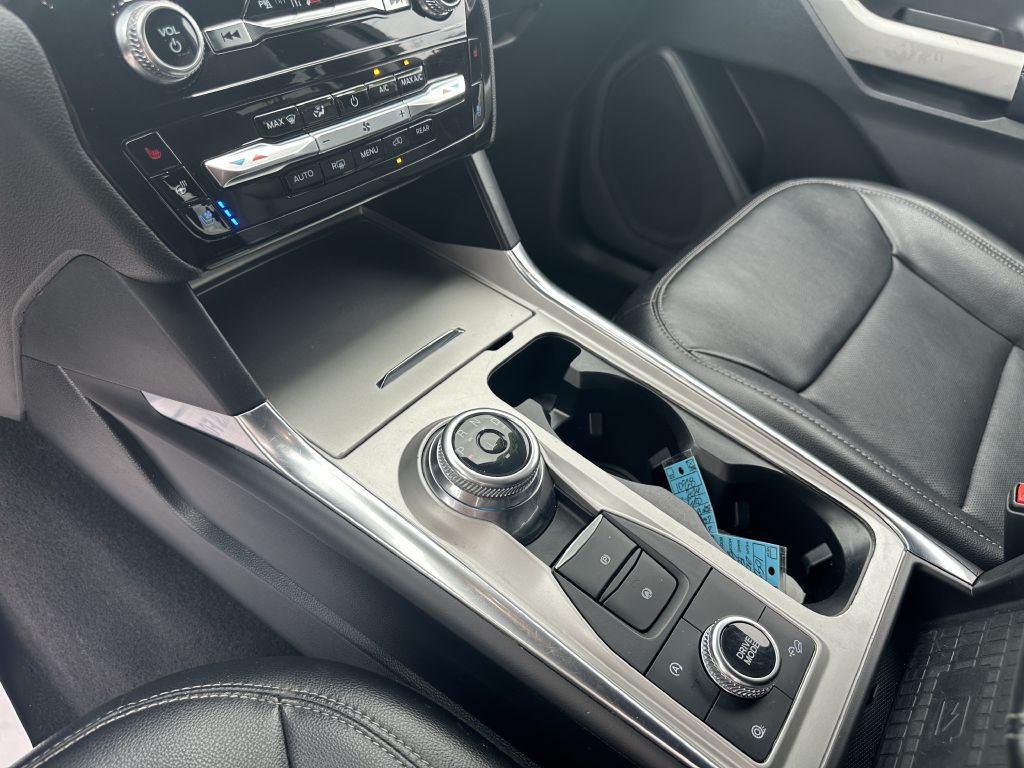 2024 Ford Explorer Image 12