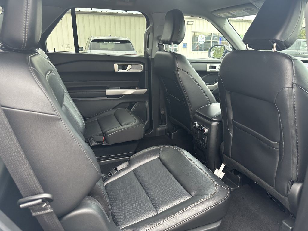 2024 Ford Explorer Image 16