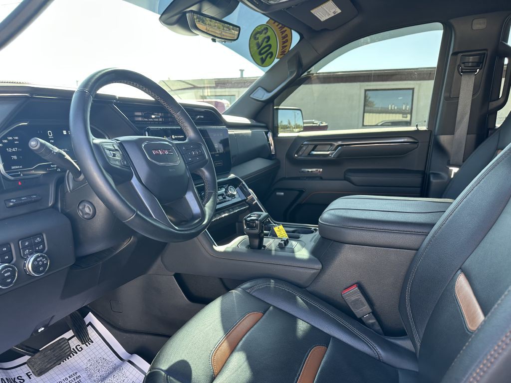 2023 GMC Sierra 1500 Image 9