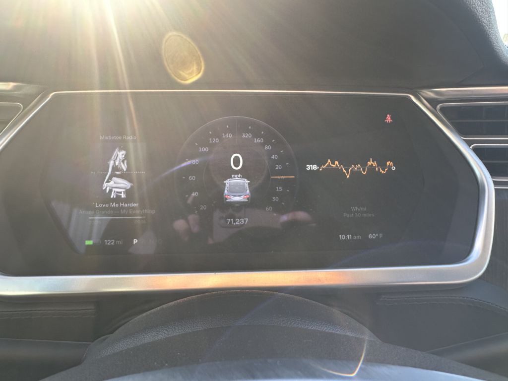 2013 Tesla Model S Image 11