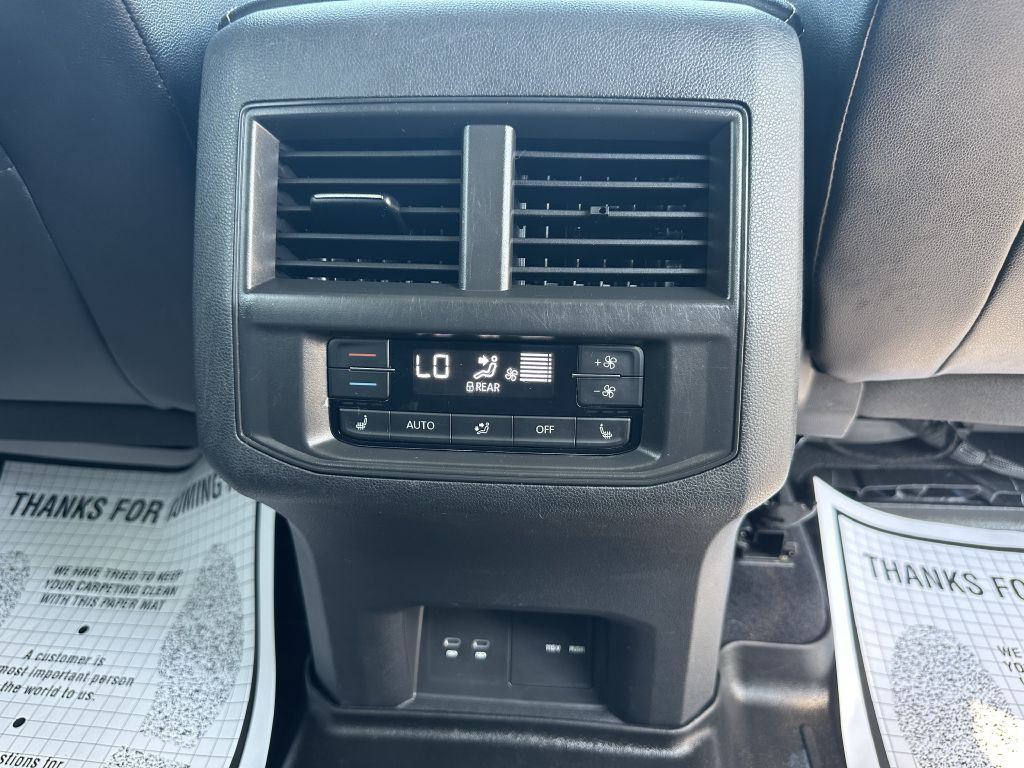 2022 Volkswagen Atlas Image 23