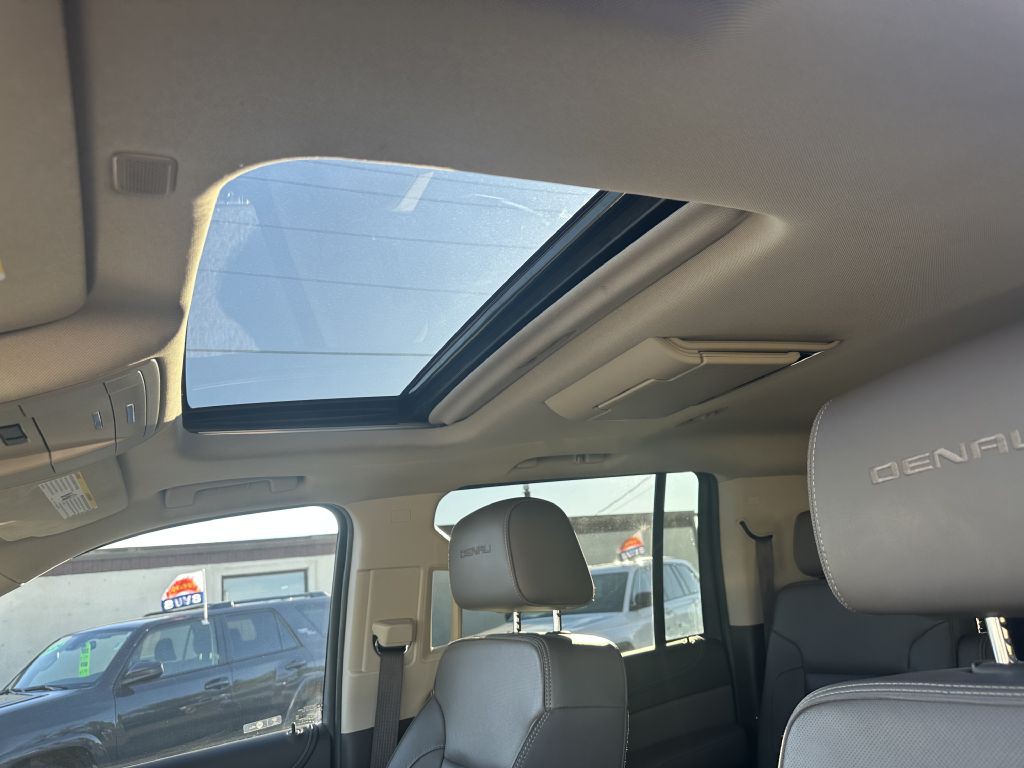2019 GMC Yukon Image 10