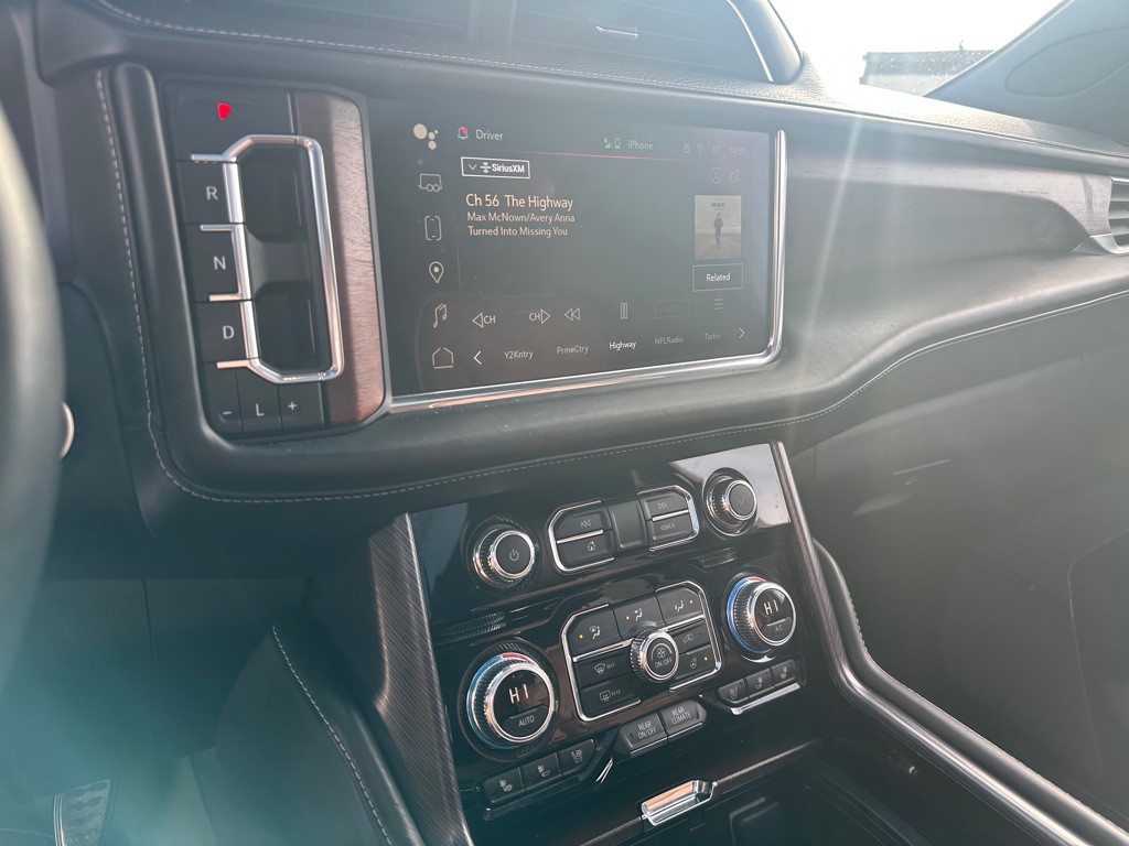 2023 GMC Yukon Image 10