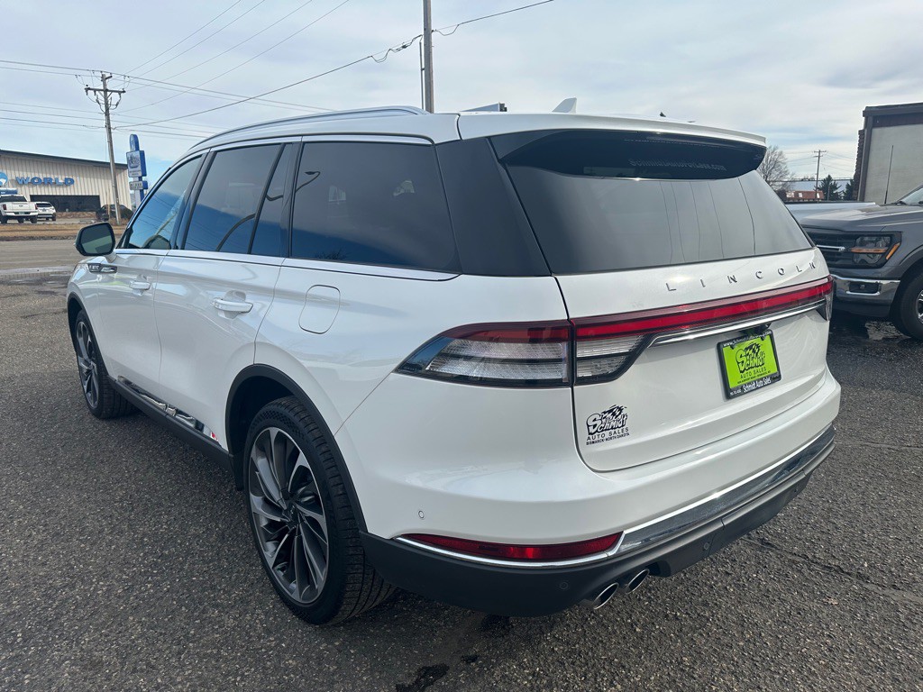 2022 Lincoln Aviator Image 7