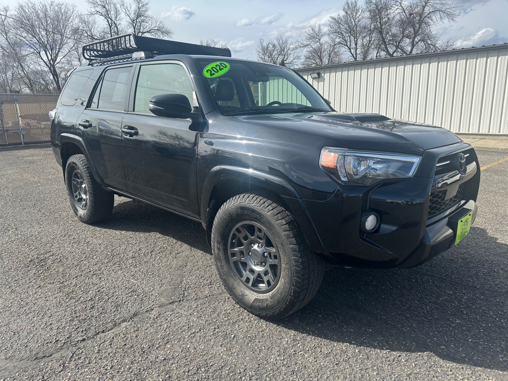 2020 Toyota 4Runner Image 3