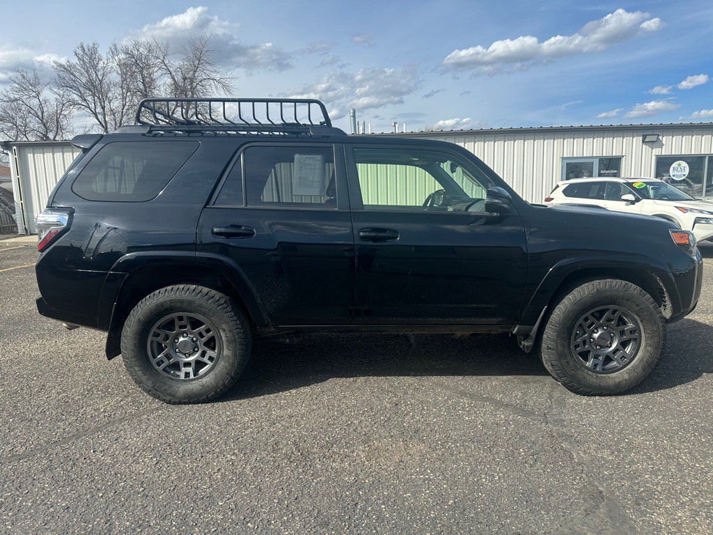 2020 Toyota 4Runner Image 4