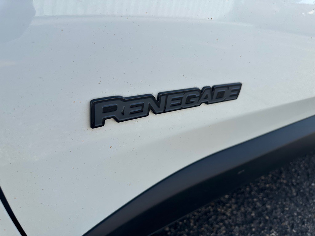 2017 Jeep Renegade Image 18