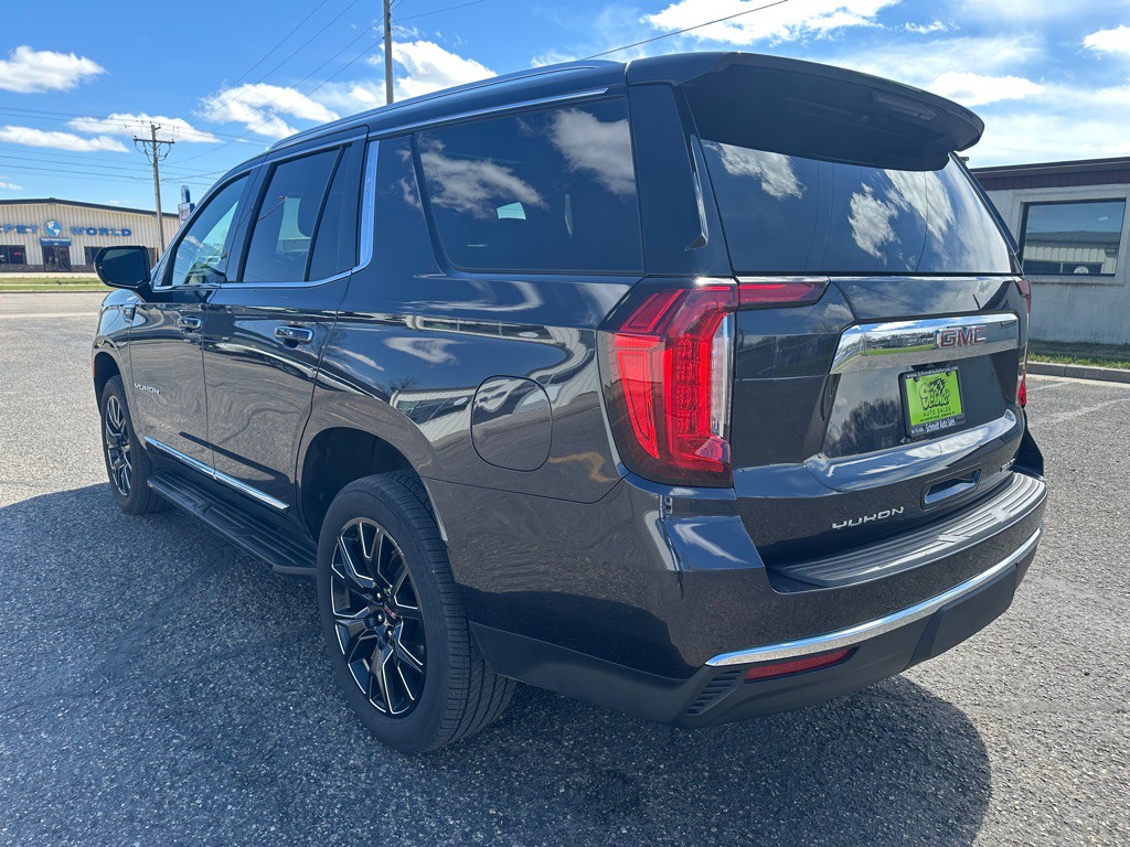 2023 GMC Yukon Image 7