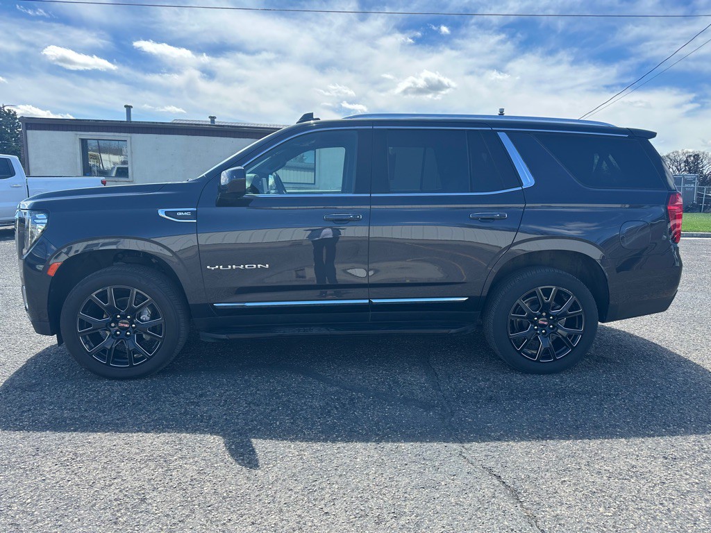 2023 GMC Yukon Image 8