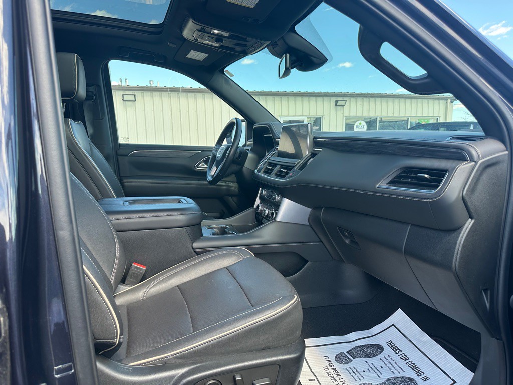 2023 GMC Yukon Image 15