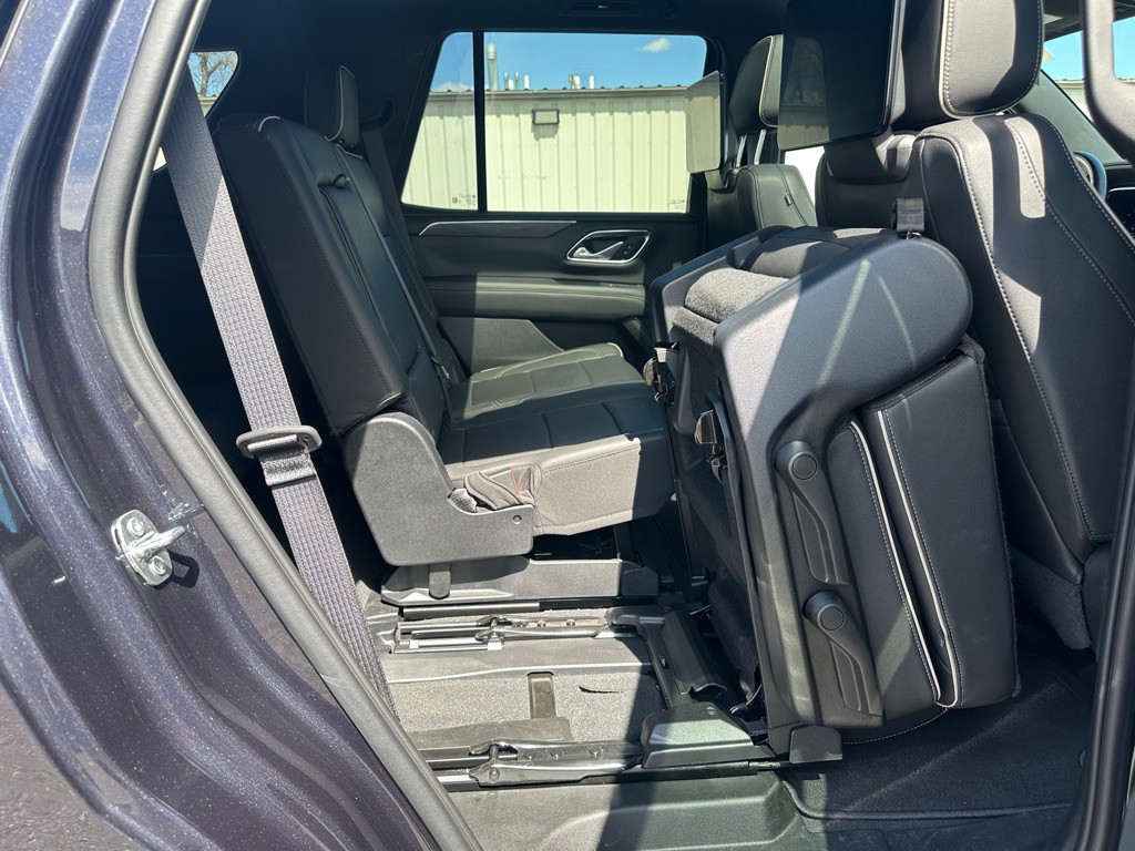 2023 GMC Yukon Image 17