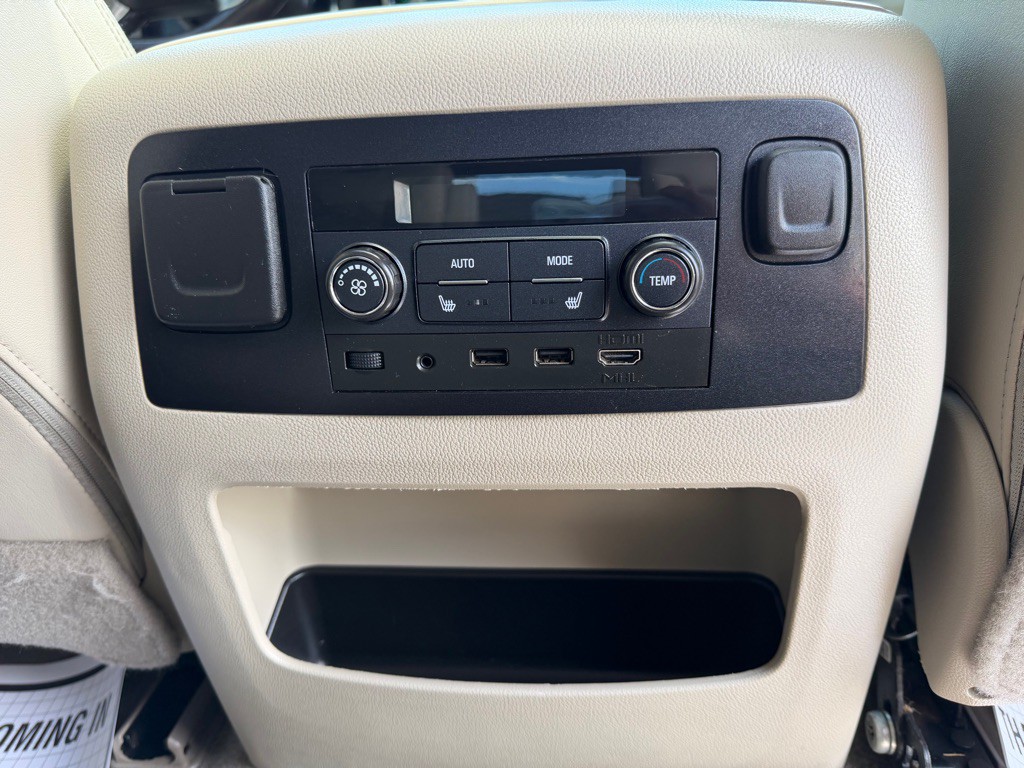 2019 GMC Yukon Image 18