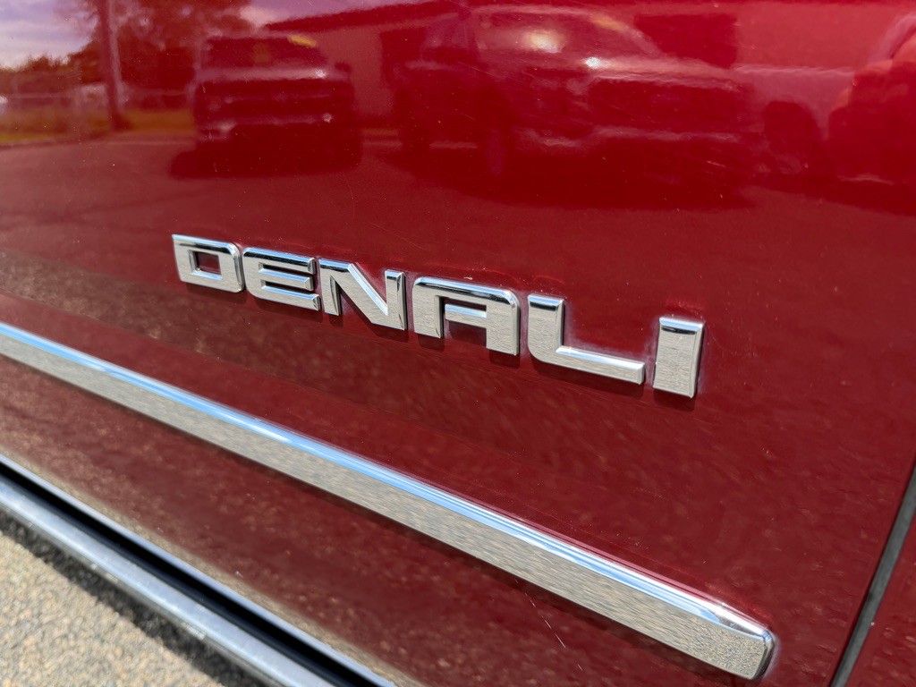 2019 GMC Yukon Image 21