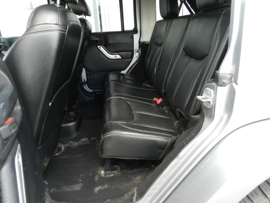 2013 Jeep Wrangler Unlimited Image 10