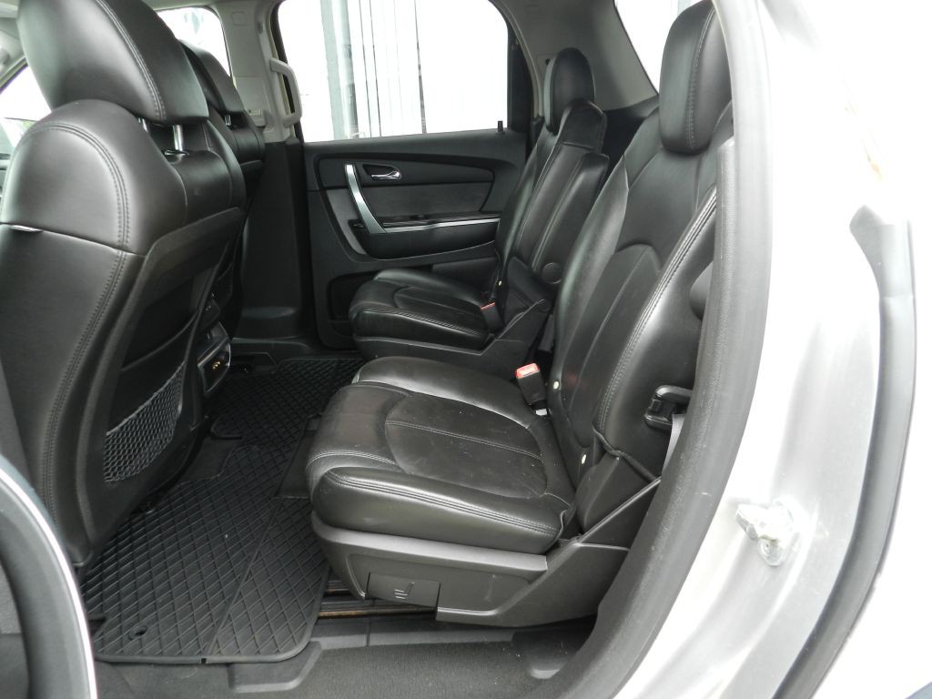 2007 GMC Acadia Image 10