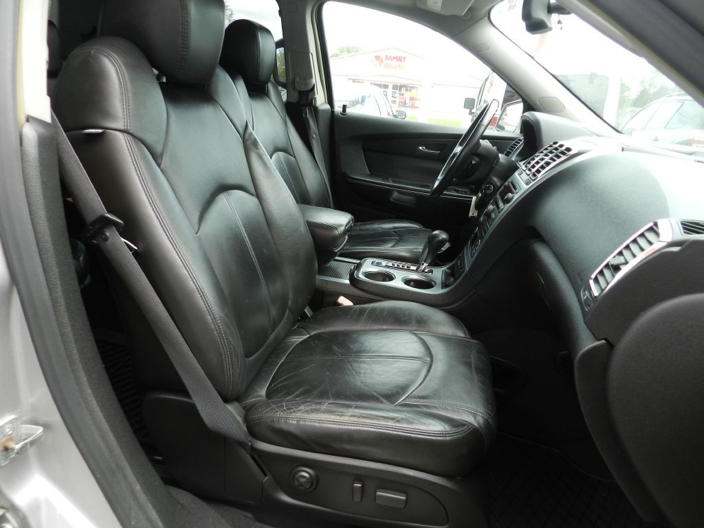 2007 GMC Acadia Image 12