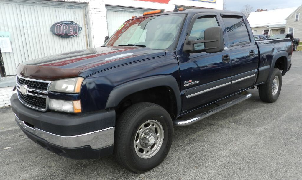 2006 Chevrolet Silverado 1500 Image 3