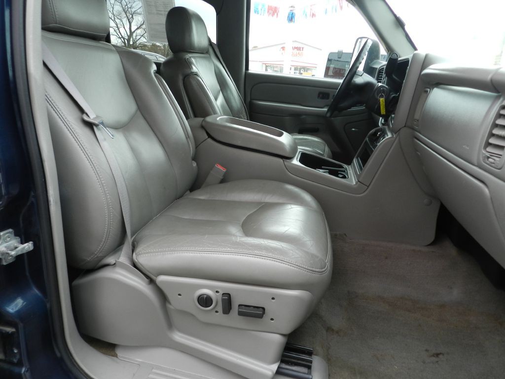 2006 Chevrolet Silverado 1500 Image 11