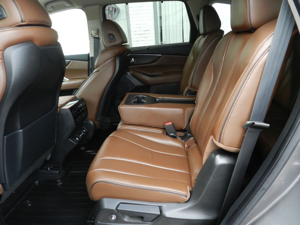 2022 Acura MDX Image 10