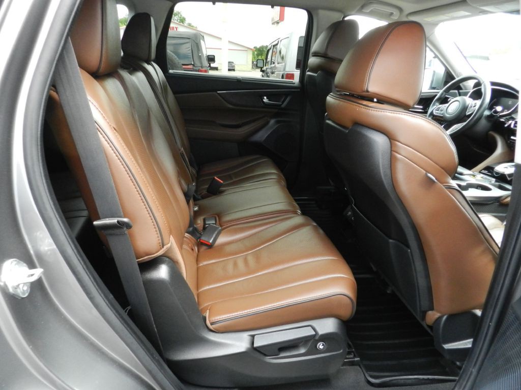 2022 Acura MDX Image 13